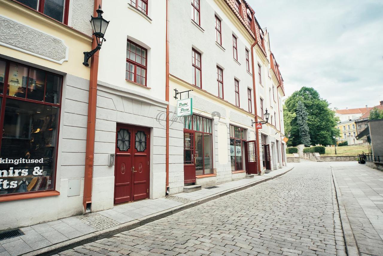 Vip Old Town Apartments Tallinn Ngoại thất bức ảnh