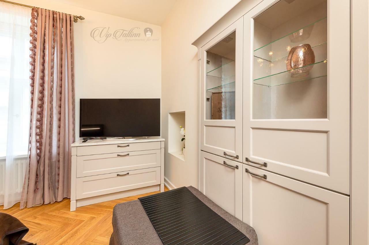 Vip Old Town Apartments Tallinn Ngoại thất bức ảnh